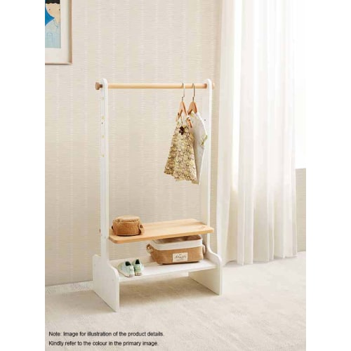 Small kids clothes rail store
